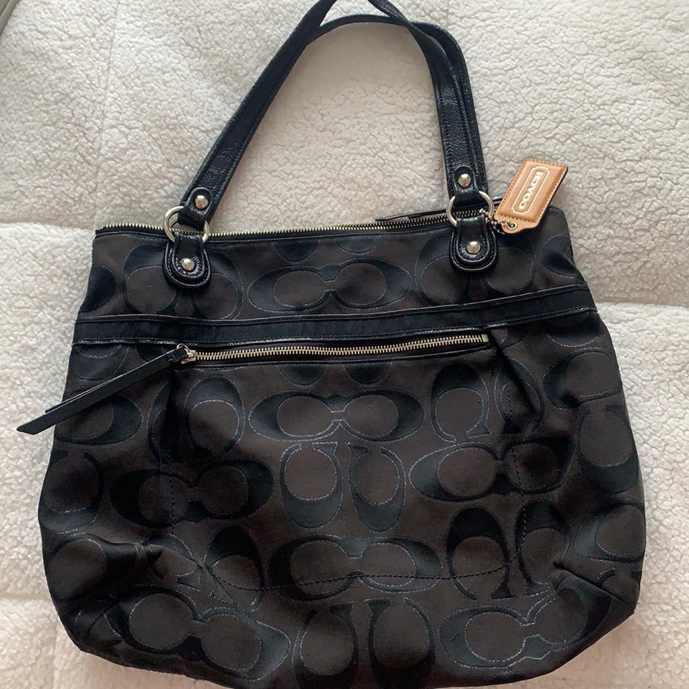 Signature Coach Black Shoulder Bag with Blue Interior